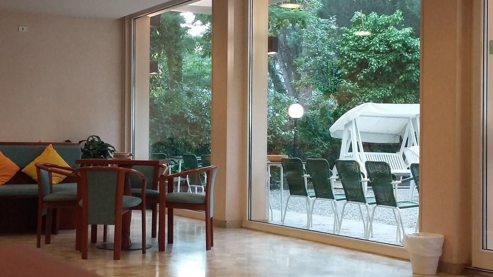 Hotel Condor Milano Marittima Bagian luar foto